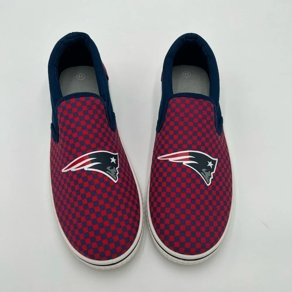 New England Patriots Checkered Canvas Slide-On Slippers – Size 11